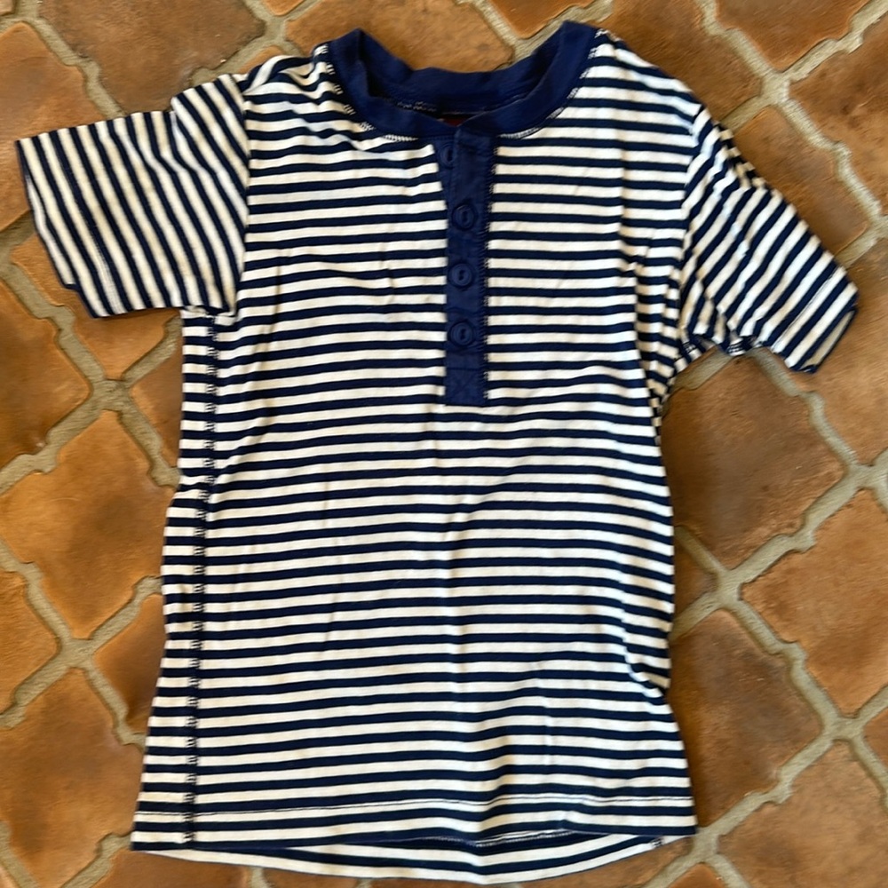 TEA, size 5, cotton, short sleeve Henley style T-shirt, navy white stripes